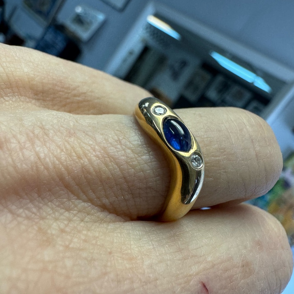 18k Gypsy set French Sapphire and Diamond Ring - Picture 3 of 8